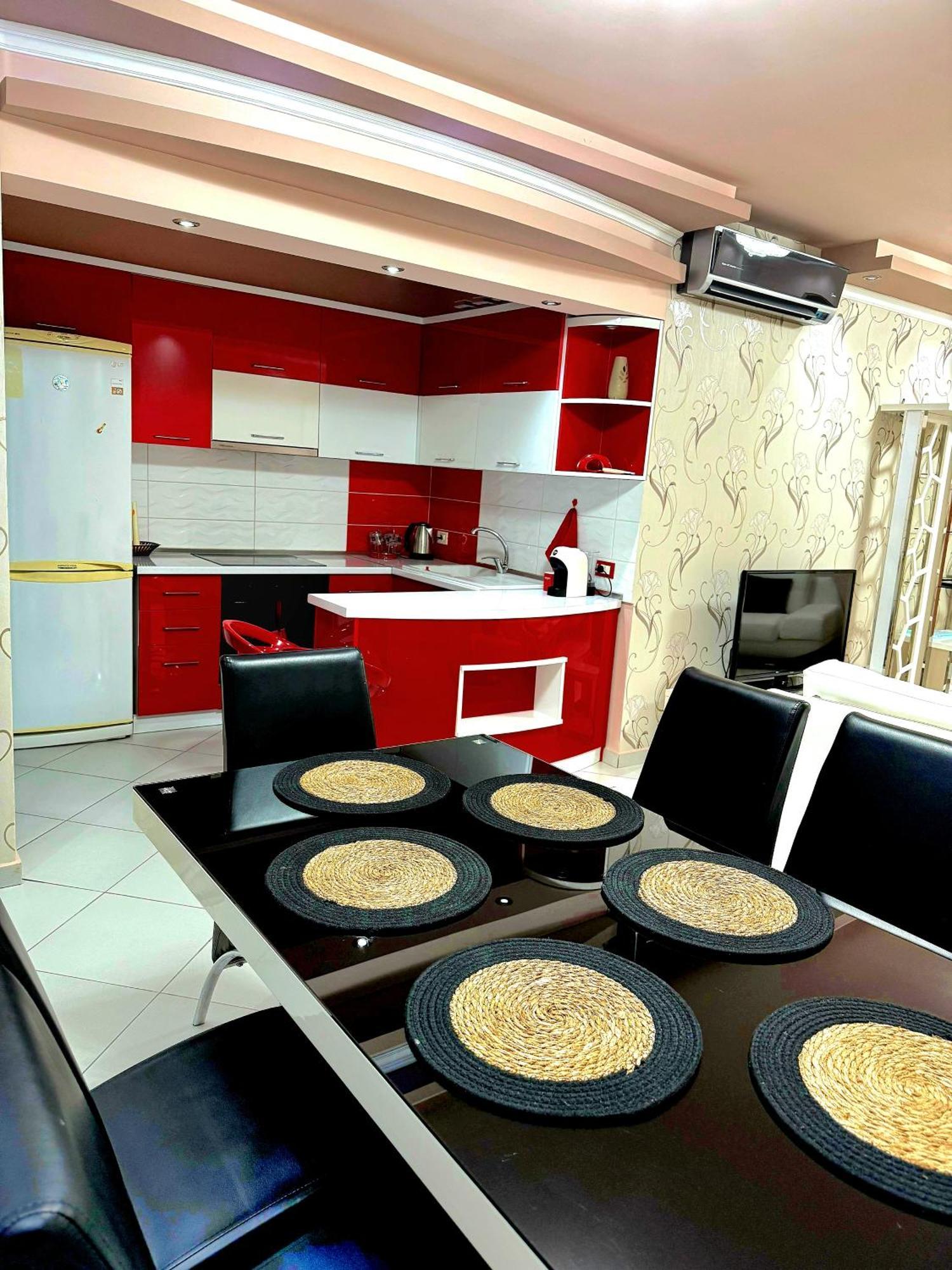 Amy'S Luxury Appartment ชโคเดอร์ ภายนอก รูปภาพ