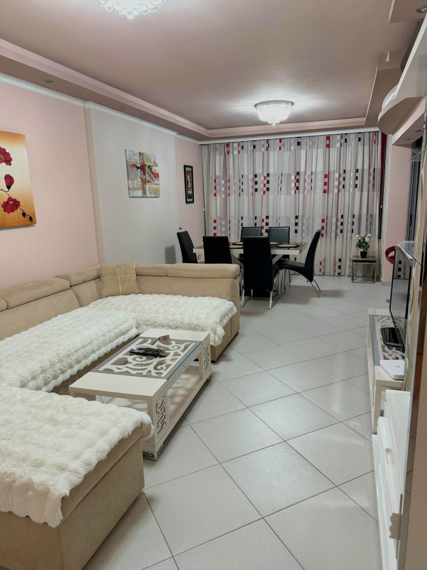 Amy'S Luxury Appartment ชโคเดอร์ ภายนอก รูปภาพ