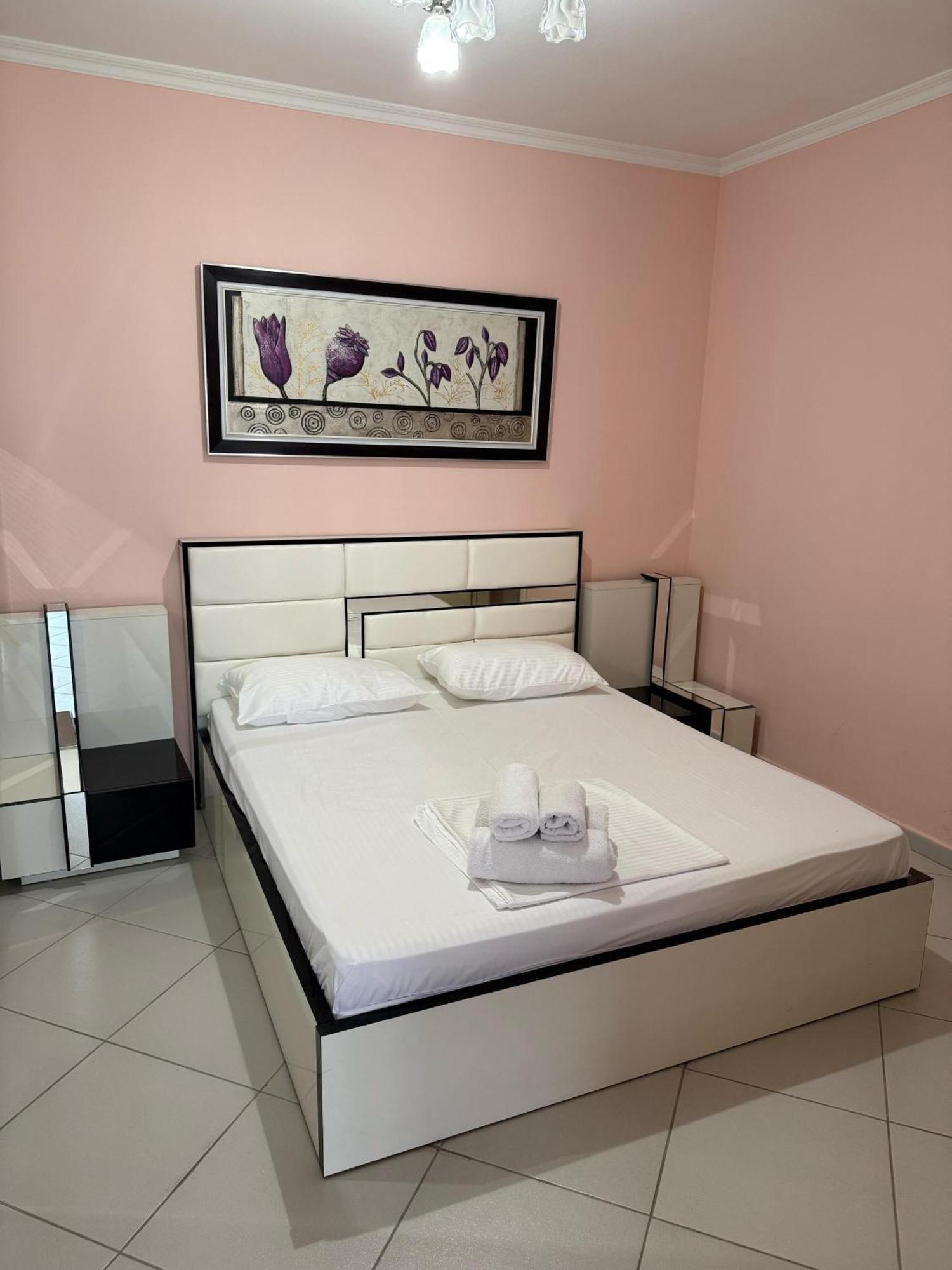 Amy'S Luxury Appartment ชโคเดอร์ ภายนอก รูปภาพ