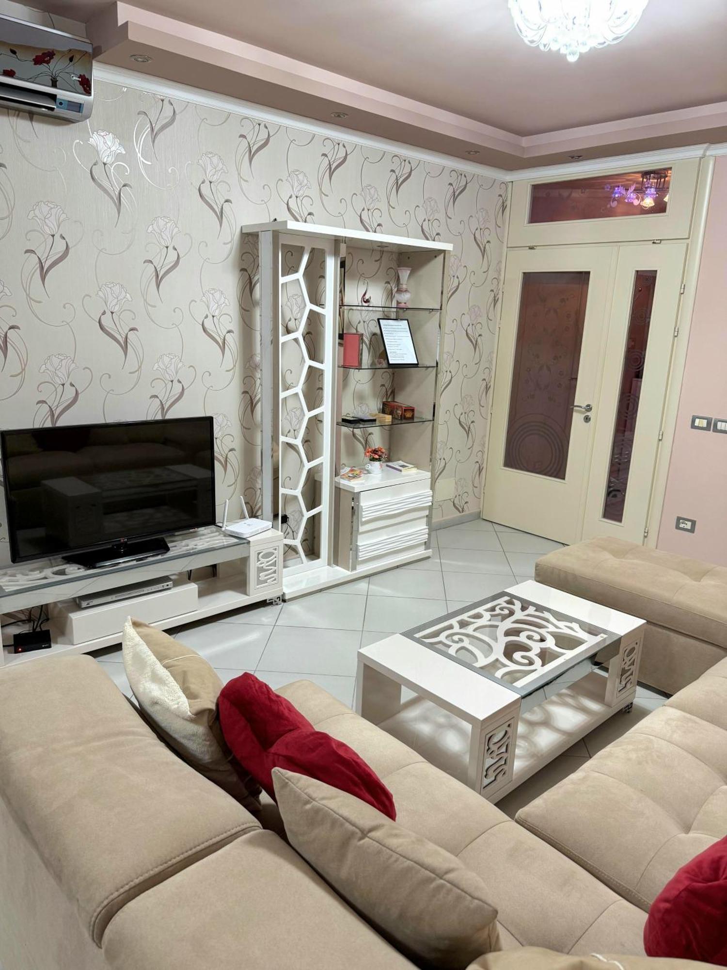 Amy'S Luxury Appartment ชโคเดอร์ ภายนอก รูปภาพ